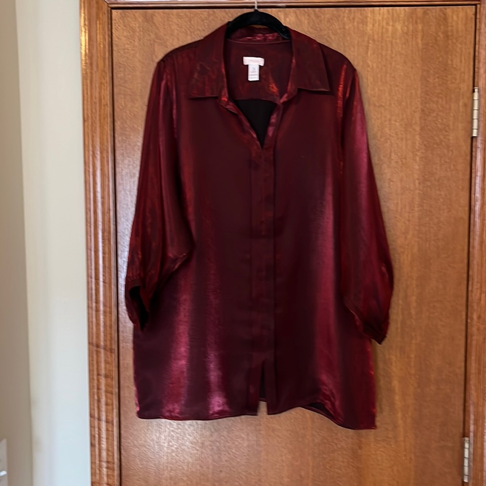 Sateen pullover dress blouse. Excellent condition. Chico’s 3X, wine color.